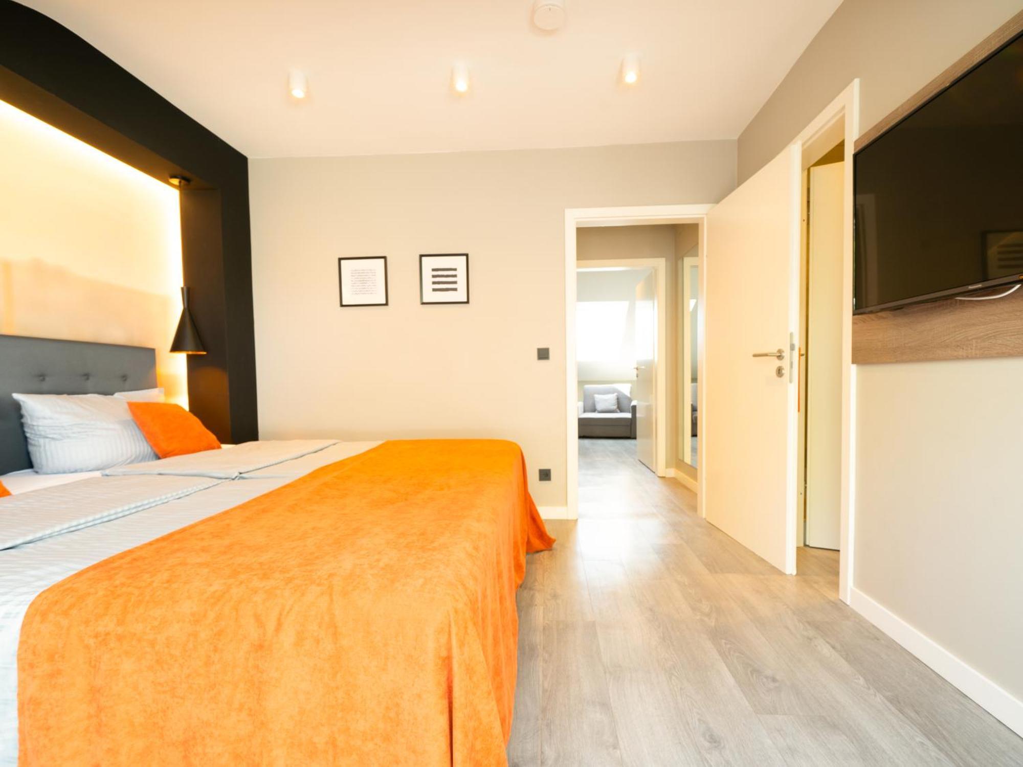 Juststay Ratingen Hotel & Apartments ภายนอก รูปภาพ