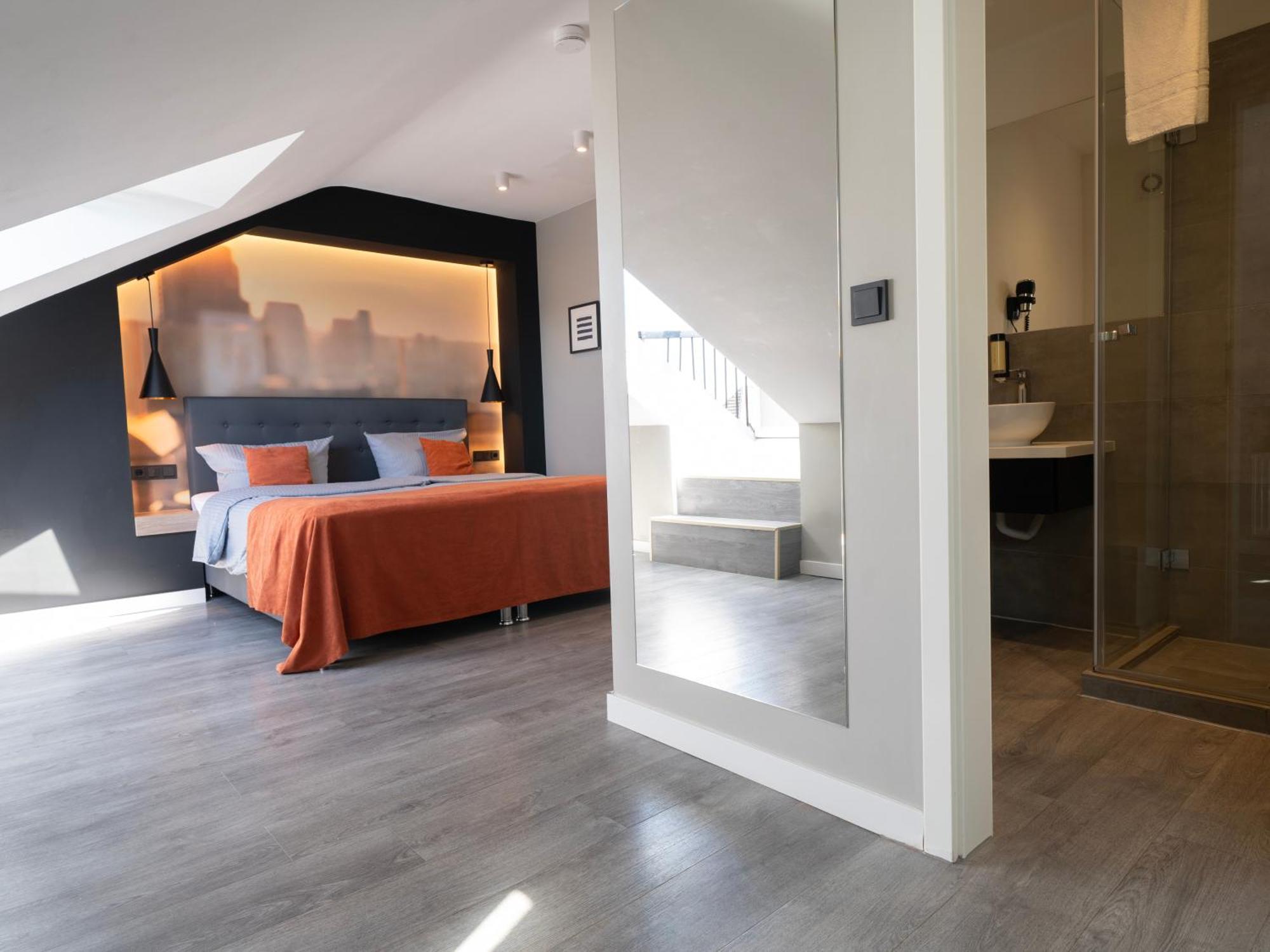 Juststay Ratingen Hotel & Apartments ภายนอก รูปภาพ
